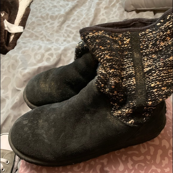 UGG boots - Picture 2 of 2